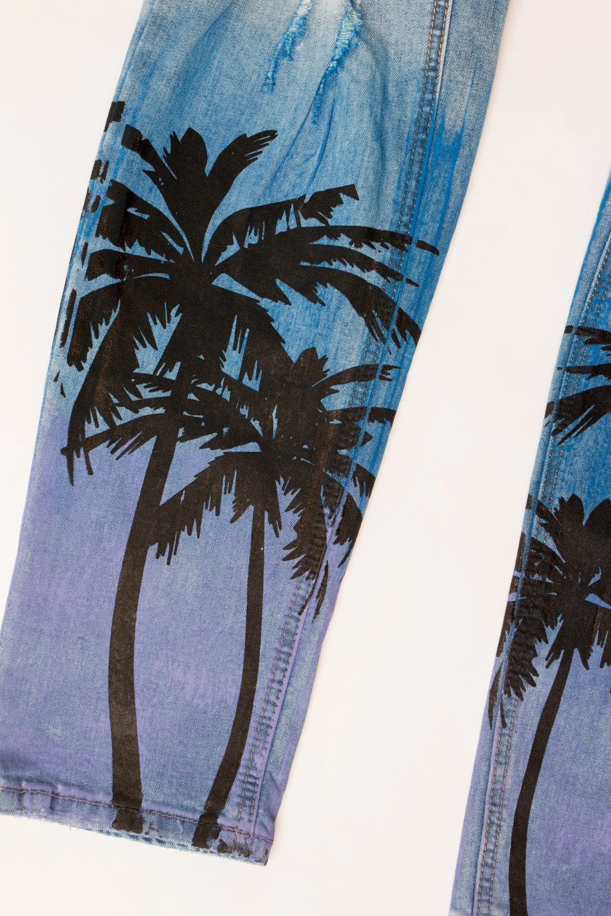 Distressed Airbrushed City Jeans 9 Distressed Airbrushed City Jeans - Image 7