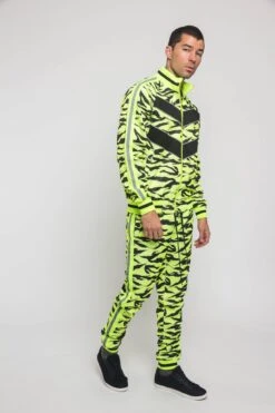 Reflective Tape Tiger Stripe Tracksuit 31 Reflective Tape Tiger Stripe Tracksuit -Victorious ST576 NGN 4