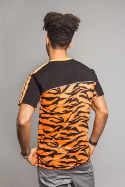 Reflective Tiger Striped T-Shirt -Victorious TS7320 NOR 3