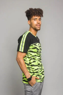 Reflective Tiger Striped T-Shirt -Victorious TS7320 NYL 4