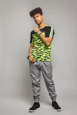 Reflective Tiger Striped T-Shirt -Victorious TS7320 NYL 5