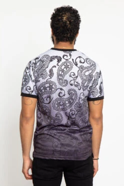 Paisley Gradient Ombre T-Shirt -Victorious TS7340 BLK 3