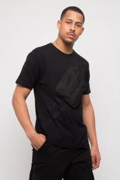 Front Tech Pack Pocket T-Shirt -Victorious TS7366 BLK 4