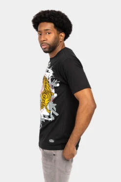 Yin Yang Tiger T-Shirt -Victorious TS7452 BLK 2