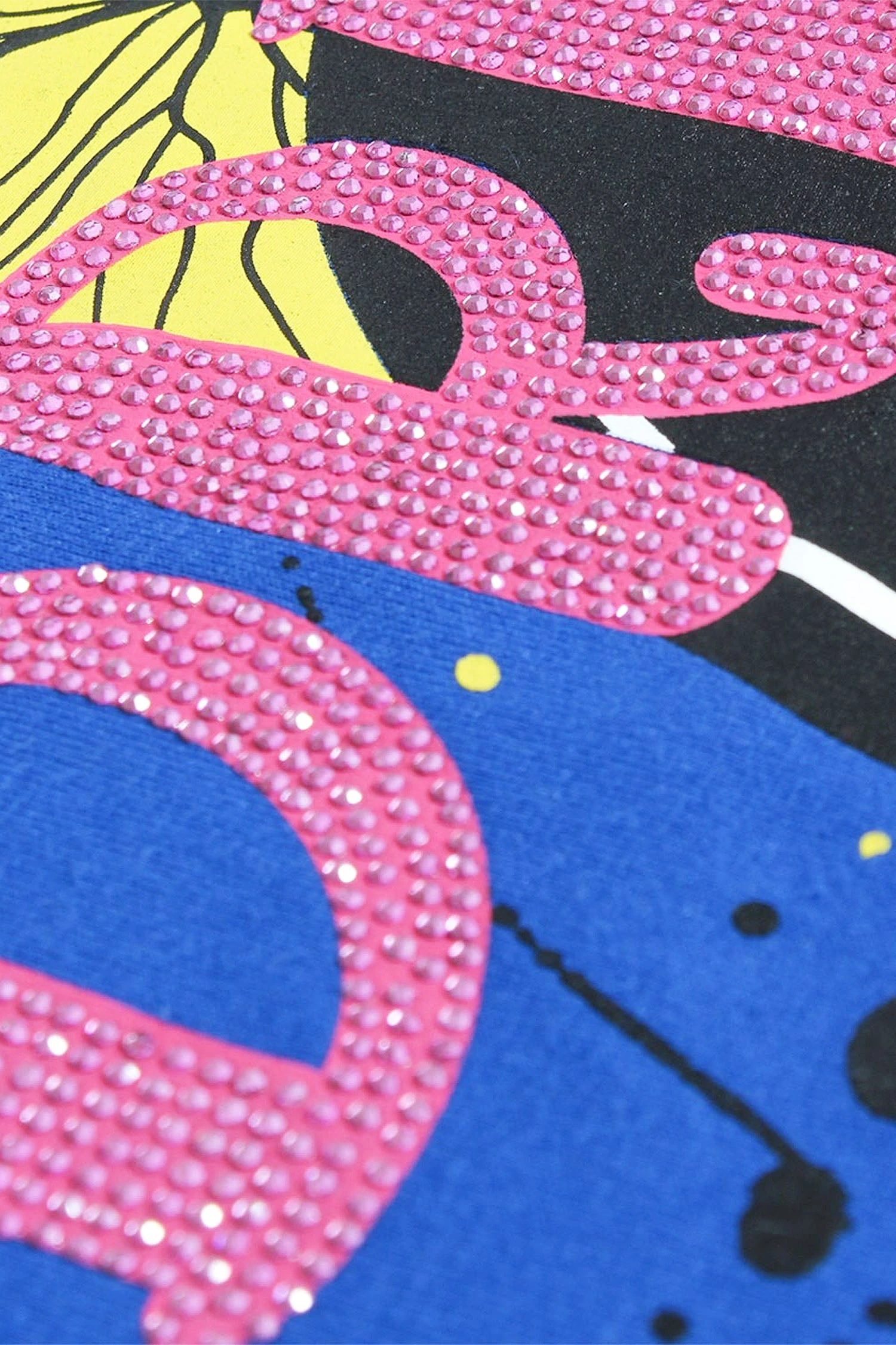 Men's Drippin Rhinestones Skull Butterflies Graphic T-Shirt 8 Men's Drippin Rhinestones Skull Butterflies Graphic T-Shirt - Image 6